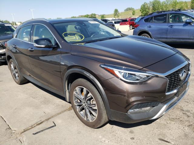 Infiniti Qx30 base (2018)