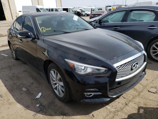 Infiniti Q50 base (2015)