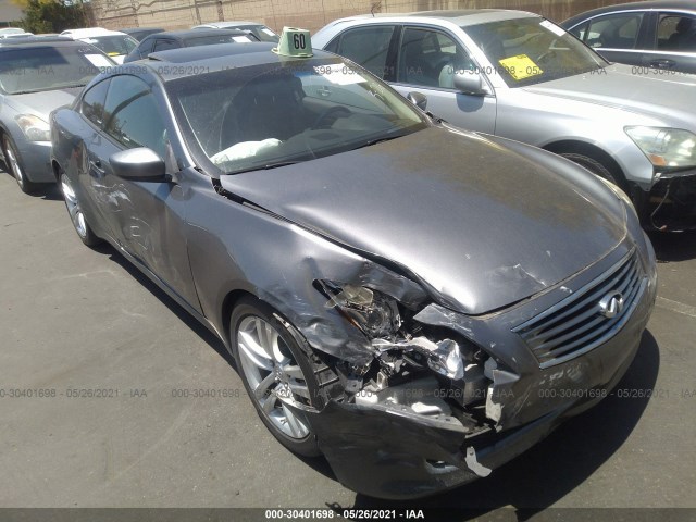 Infiniti G37 coupe (2010)