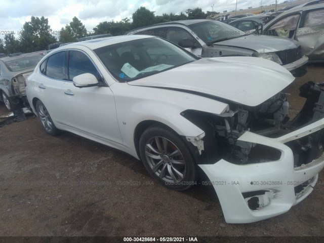 Infiniti Q70 (2017)