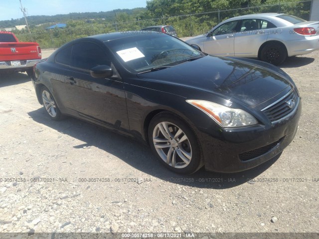 Infiniti G37 coupe (2010)