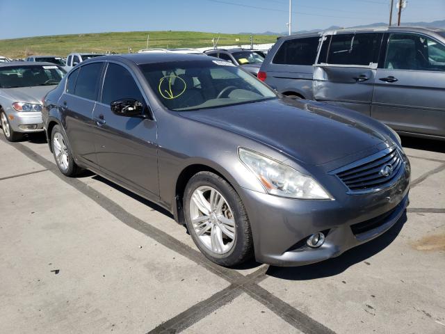 Infiniti G37 base (2013)