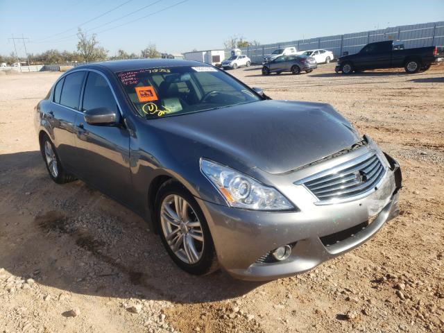 Infiniti G37 base (2013)