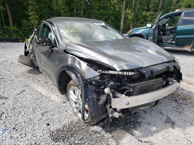 Infiniti Qx30 base (2017)