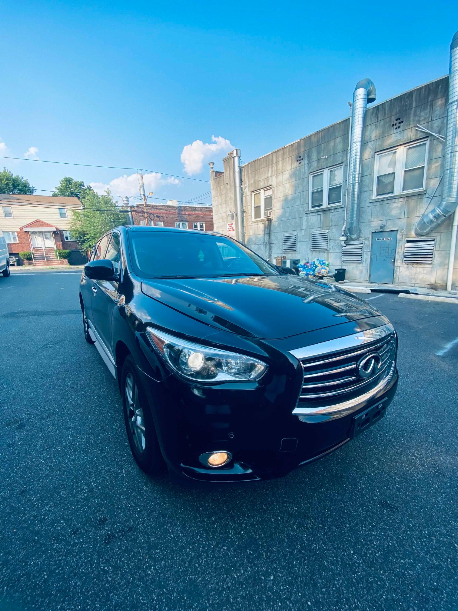 Infiniti Jx35 (2013)