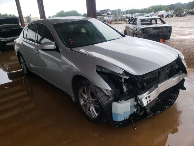Infiniti G37 base (2013)