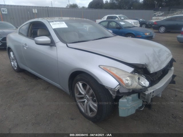 Infiniti G37 coupe (2010)