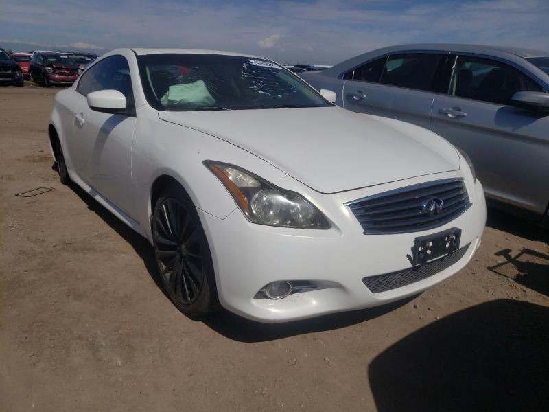 Infiniti G37 journe (2013)