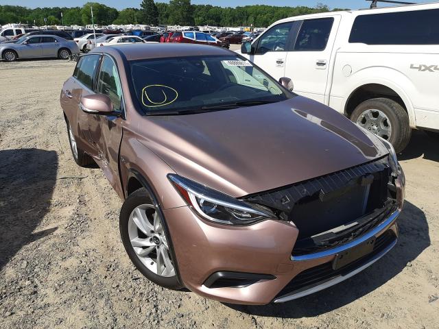 Infiniti Qx30 base (2018)