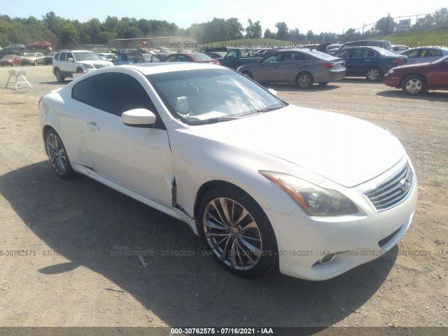 Infiniti G37 coupe (2011)