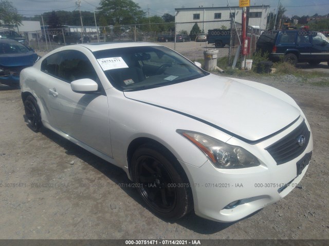 Infiniti G37 coupe (2011)