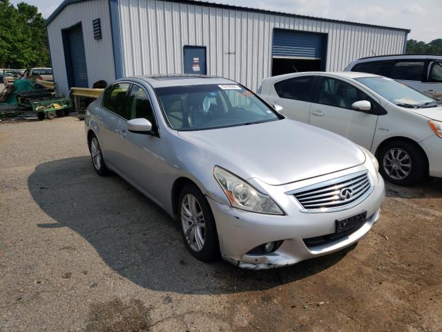 Infiniti G37 base (2013)