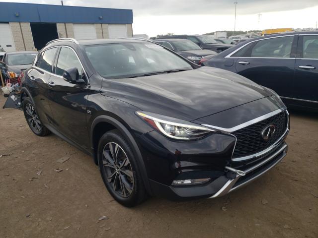 Infiniti Qx30 base (2018)
