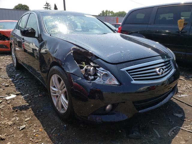Infiniti G25 base (2012)