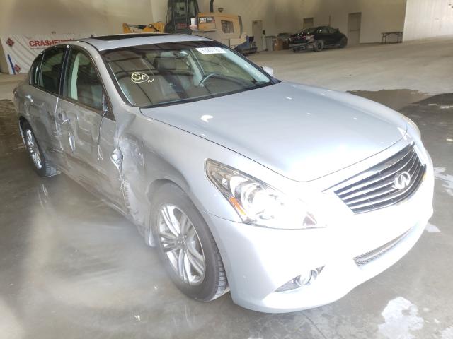 Infiniti G37 base (2013)