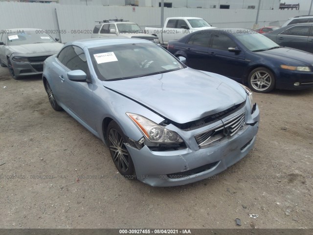 Infiniti G37 convertible (2010)