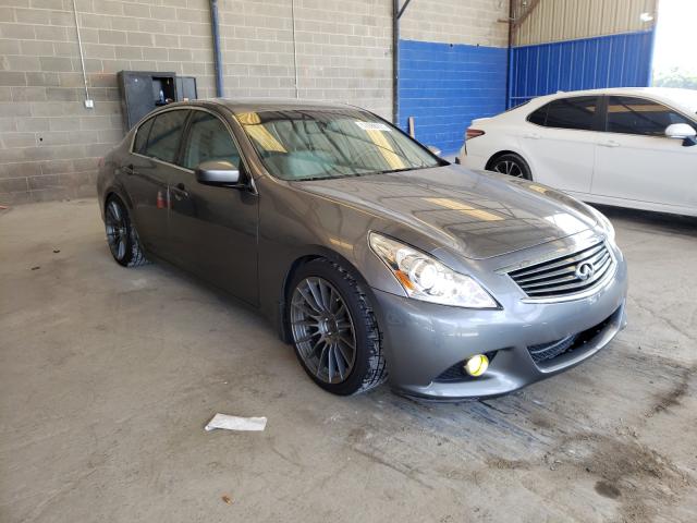 Infiniti G37 base (2010)