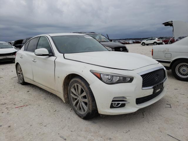 Infiniti Q50 base (2015)