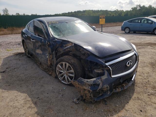 Infiniti Q70 (2015)