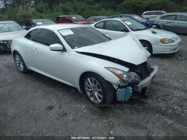 Infiniti G37 convertible (2012)