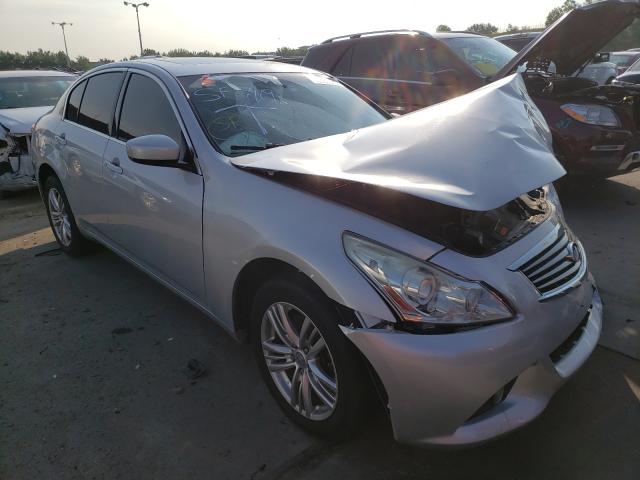 Infiniti G37 (2013)