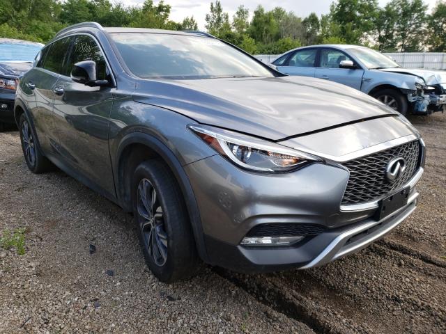 Infiniti Qx30 base (2018)