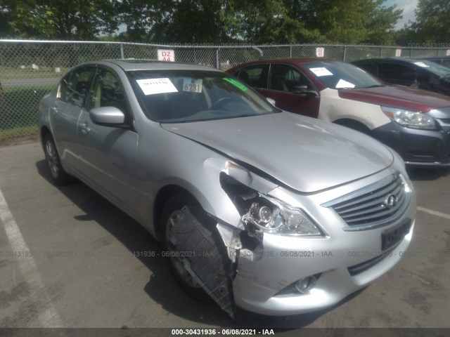 Infiniti G37 sedan (2013)