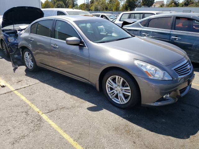 Infiniti G37 base (2013)