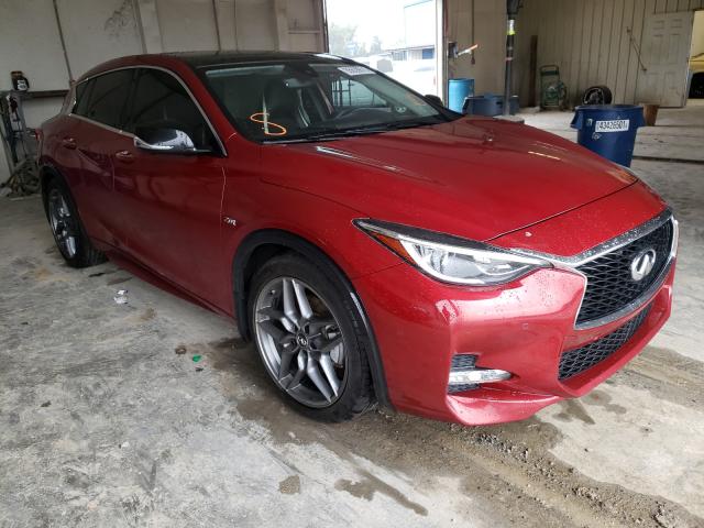 Infiniti Qx30 base (2018)