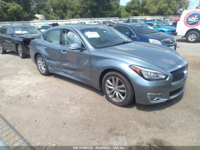Infiniti Q70 (2017)