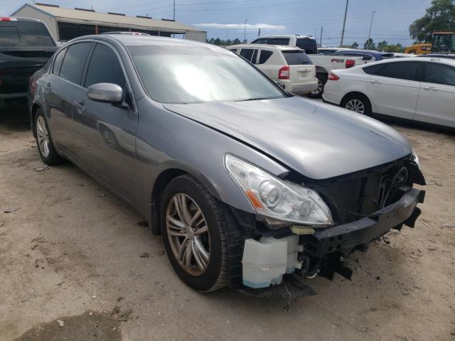 Infiniti G25 base (2011)