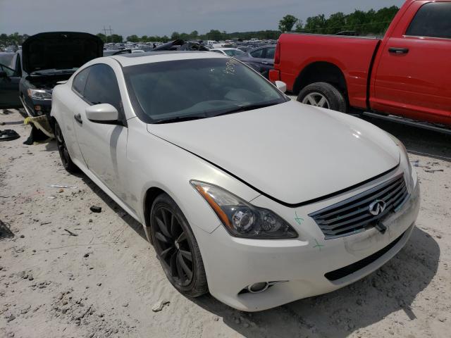 Infiniti G37 journe (2013)