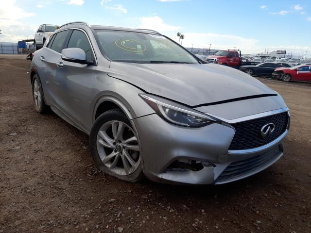 Infiniti Qx30 base (2017)