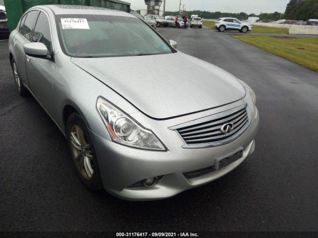 Infiniti G37 sedan (2013)