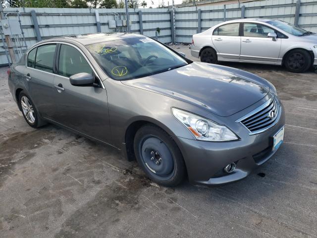 Infiniti G37 base (2013)