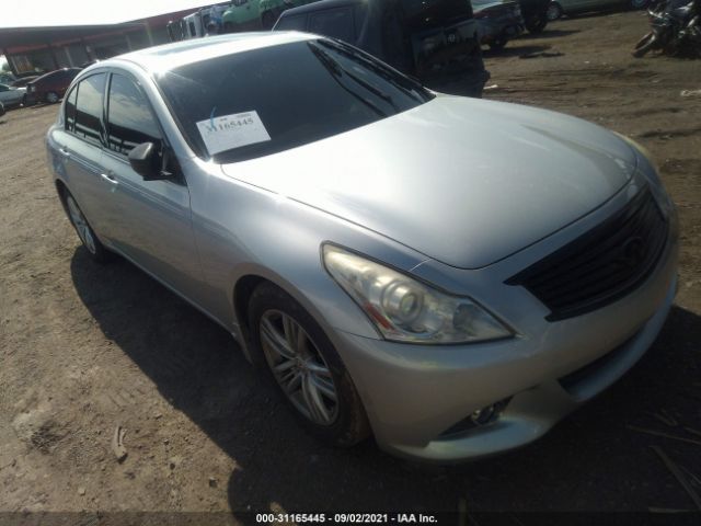 Infiniti G37 sedan (2013)