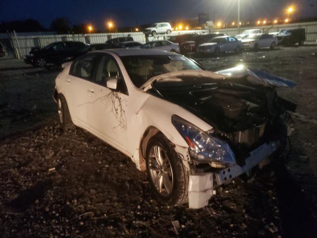 Infiniti G37 base (2013)