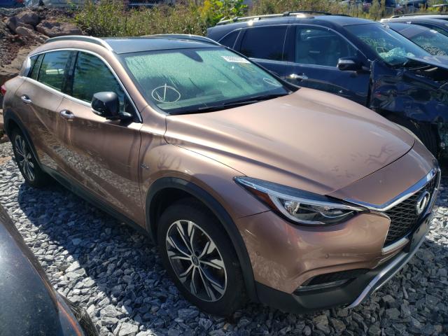 Infiniti Qx30 base (2018)