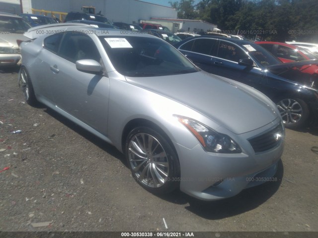 Infiniti G37 coupe (2013)