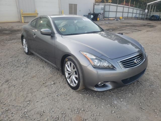 Infiniti G37 base (2011)
