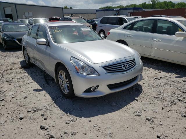 Infiniti G37 base (2013)