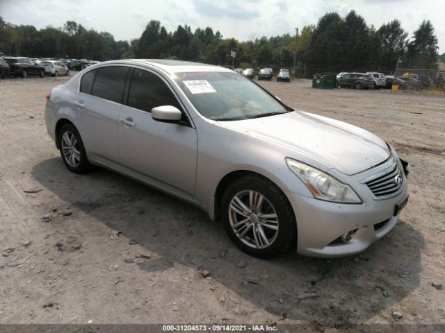 Infiniti G37 sedan (2013)