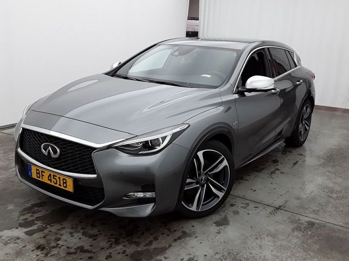 Infiniti Q30 (2018)