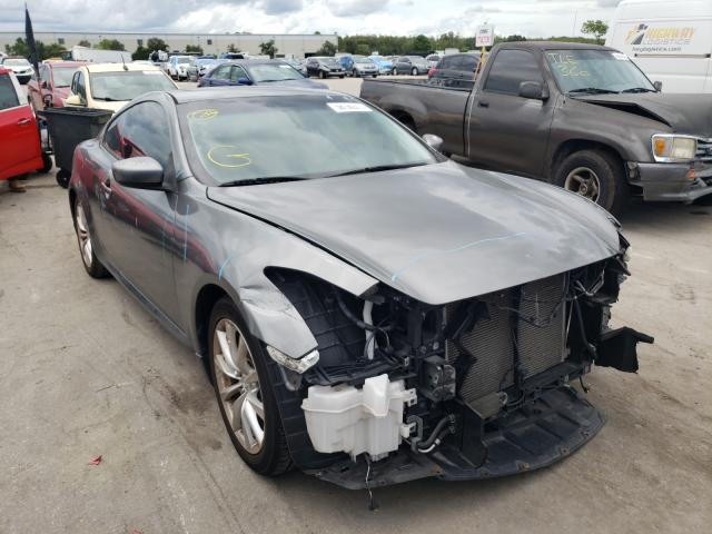 Infiniti G37 base (2011)