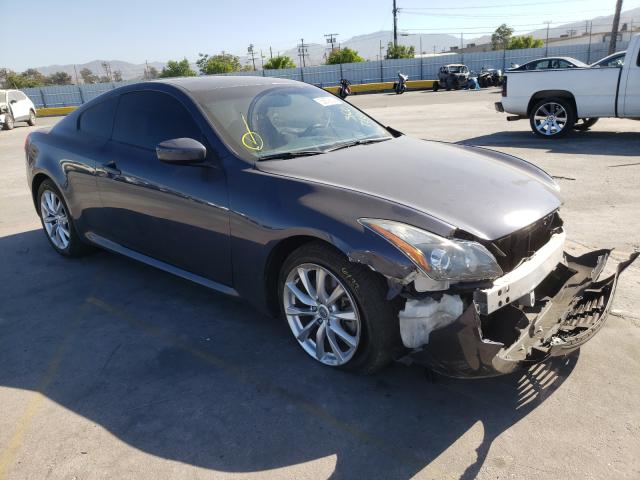 Infiniti G37 journe (2013)