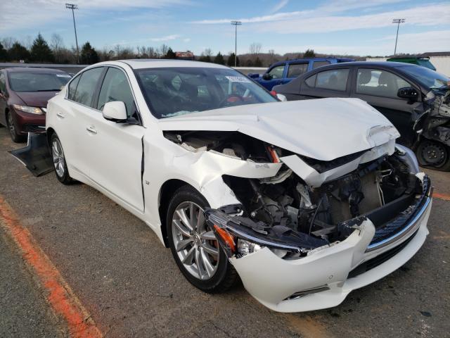 Infiniti Q50 base (2014)