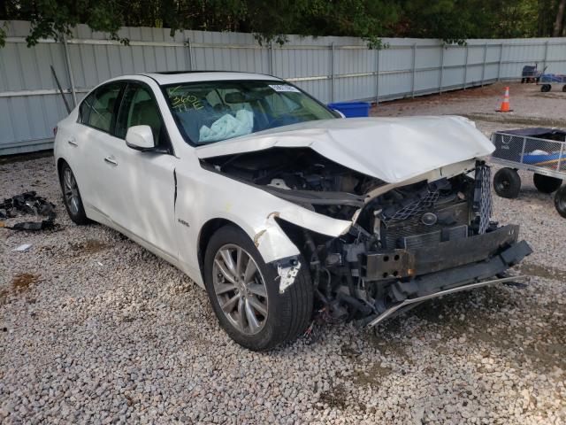 Infiniti Q50 hybrid (2014)