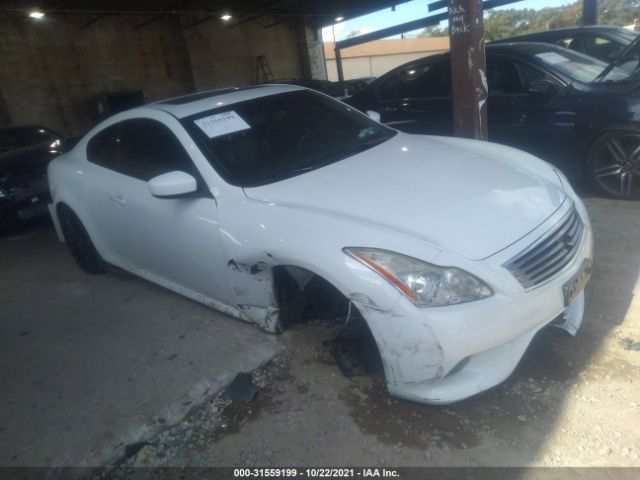 Infiniti G37 coupe (2011)