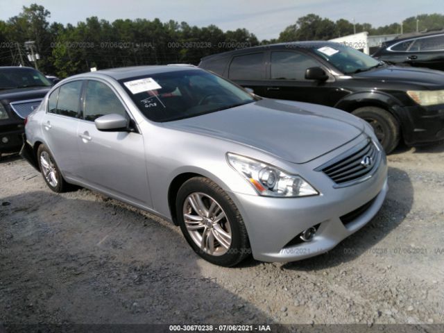 Infiniti G37 sedan (2013)