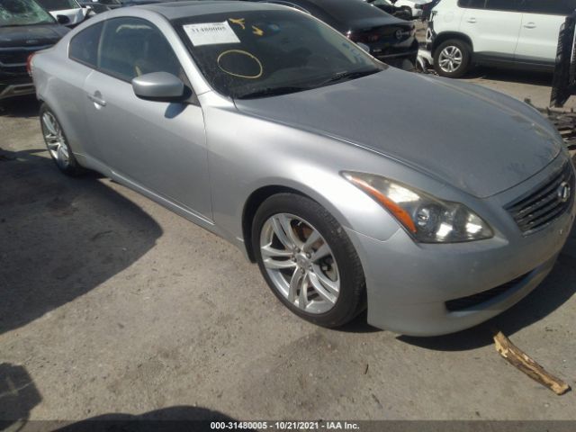 Infiniti G37 coupe (2010)